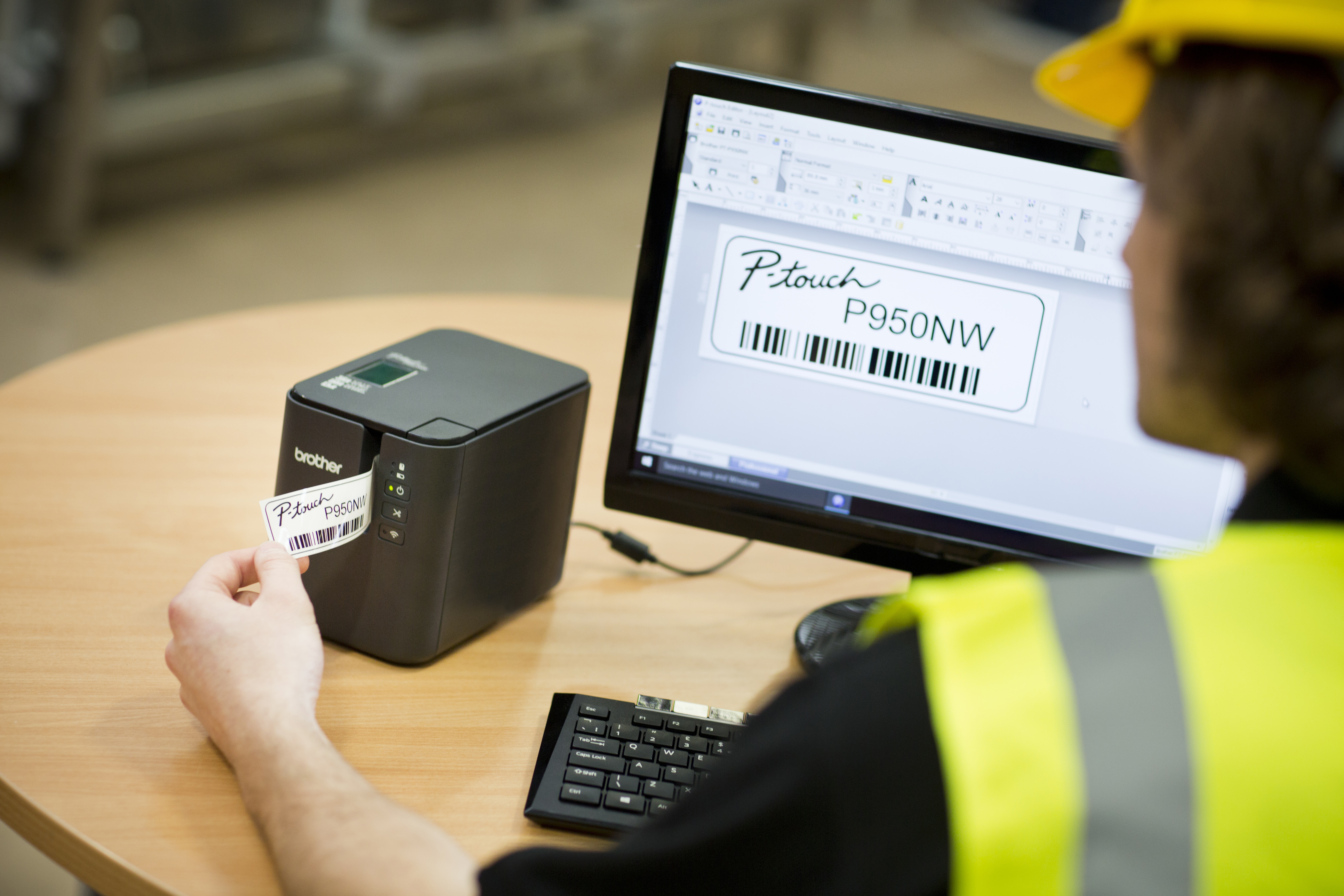 ROTULADORA BROTHER PROFESIONAL WIFI PTP900W