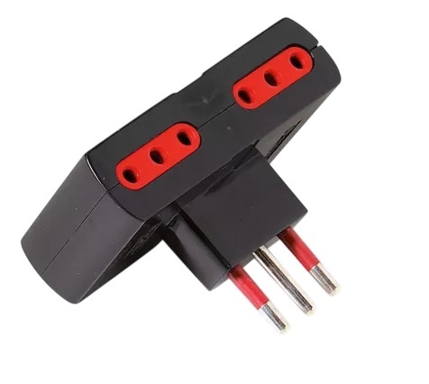 Adaptador de Corriente Conatel 4x3L a Ficha 3L Negro