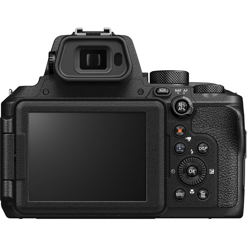 Camara Nikon P950, 16MP, 83x Zoom, Wifi, NFC, GPS